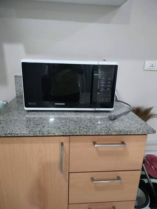 Cubao Manhattan Heights, Unit 8Bc Tower B, 1 Br Манила Екстериор снимка