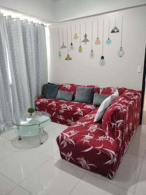 Cubao Manhattan Heights, Unit 8Bc Tower B, 1 Br Манила Екстериор снимка