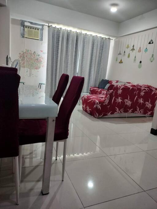 Cubao Manhattan Heights, Unit 8Bc Tower B, 1 Br Манила Екстериор снимка